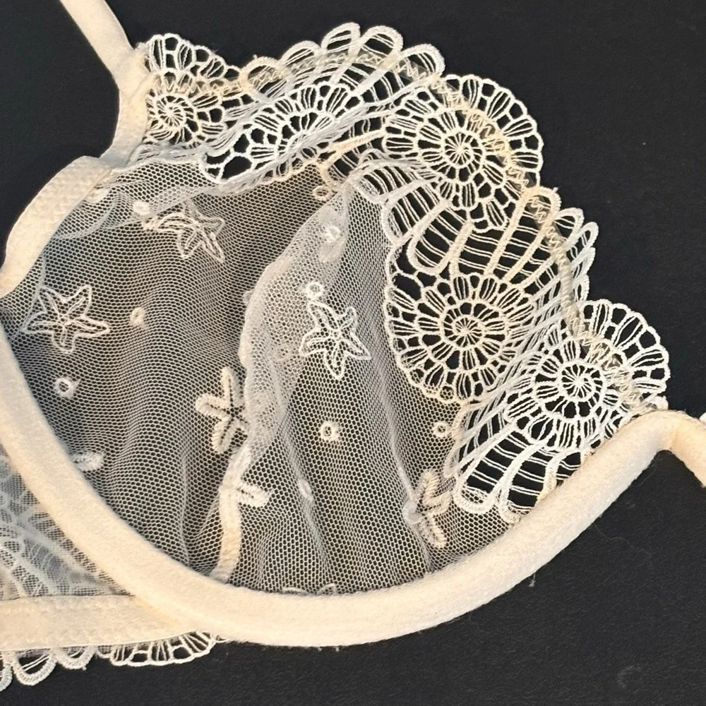 & Other Stories Women's White Lace Sheer Underwire Brakette Size 34 C Sexy EUC